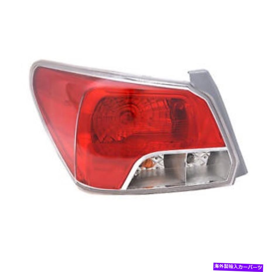 USテールライト SU2818103Cドライバサイドテールライトレンズとハウジング SU2818103C DRIVER SIDE TAIL LIGHT LENS AND HOUSING【並行輸入品】