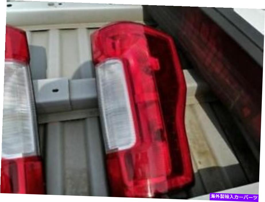 USテールライト 乗客のテールライト白熱灯17-19フォードF250SDピックアップ2363768 Passenger Tail Light Incandescent Fits 17-19 FORD F250SD PICKUP 2363768【並行輸入品】