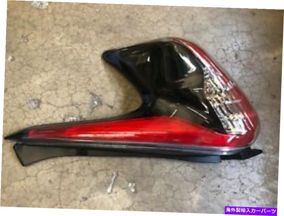 USテールライト ニューOEM 2015-2017日産ジュークスポーツテールライトアセンブリ - 旅客右側 NEW OEM 2015-2017 NISSAN JUKE SPORT TAIL LIGHT ASSEMBLY- PASSENGER RIGHT SIDE【並行輸入品】