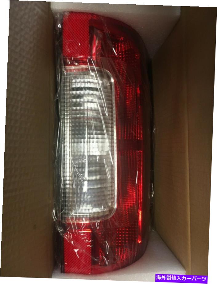USヘッドライト テールランプライト非BLIS RHパッサーサイドフィットフォードF250 F350 SUPERDUTY 2017-2019 Tail Lamp Light Non-BLIS RH Passger Side Fit Ford F250 F350 SuperDuty 2017-2019【並行輸入品】