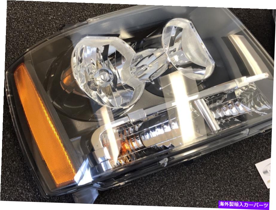 USヘッドライト 2007-2014シボレー雪崩タホ郊外右前照灯アセンブリ＃22853026 2007-2014 Chevrolet Avalanche Tahoe Suburban Right Headlamp Assembly #22853026【並行輸入品】