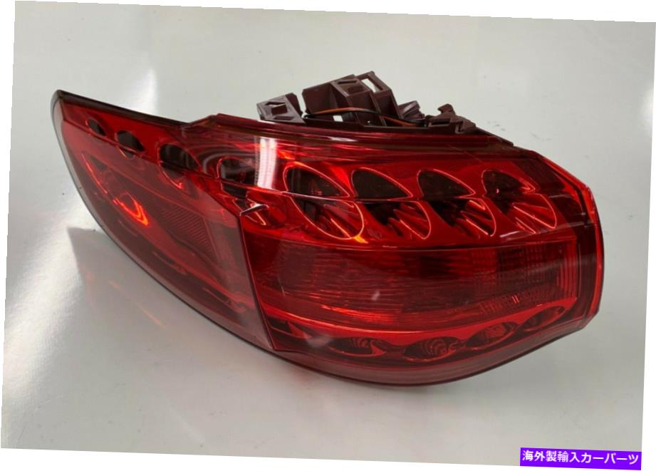 USテールライト InfinitiドライバサイドOEM外側テールライトアセンブリ新しいFX35 FX37 FX50 QX70 Infiniti Driver Side OEM Outer Tail Light Assembly New FX35 FX37 FX50 QX70【並行輸入品】