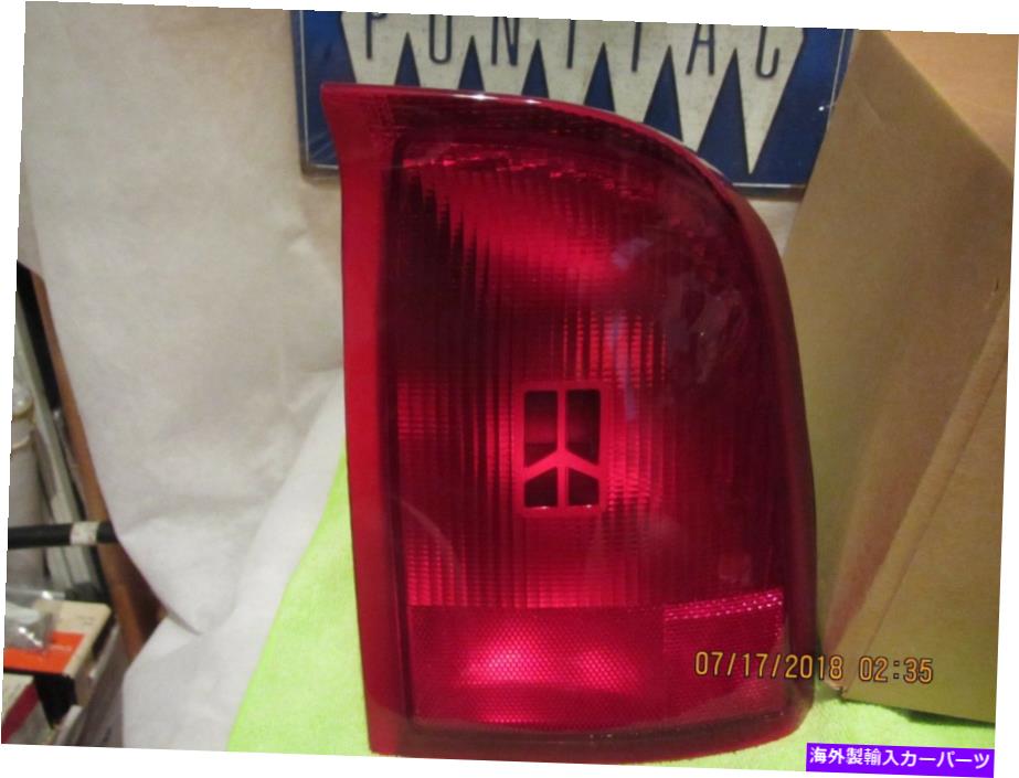 USテールライト 希少GMオリジナルNOS 1992-95 oldsmobile Cutlass Supreme Rh.Tail Light Light Lump ASM。 RARE GM ORIGINAL NOS 1992-95 OLDSMOBILE CUTLASS SUPREME RH.TAIL LIGHT LAMP ASM.【並行輸入品】