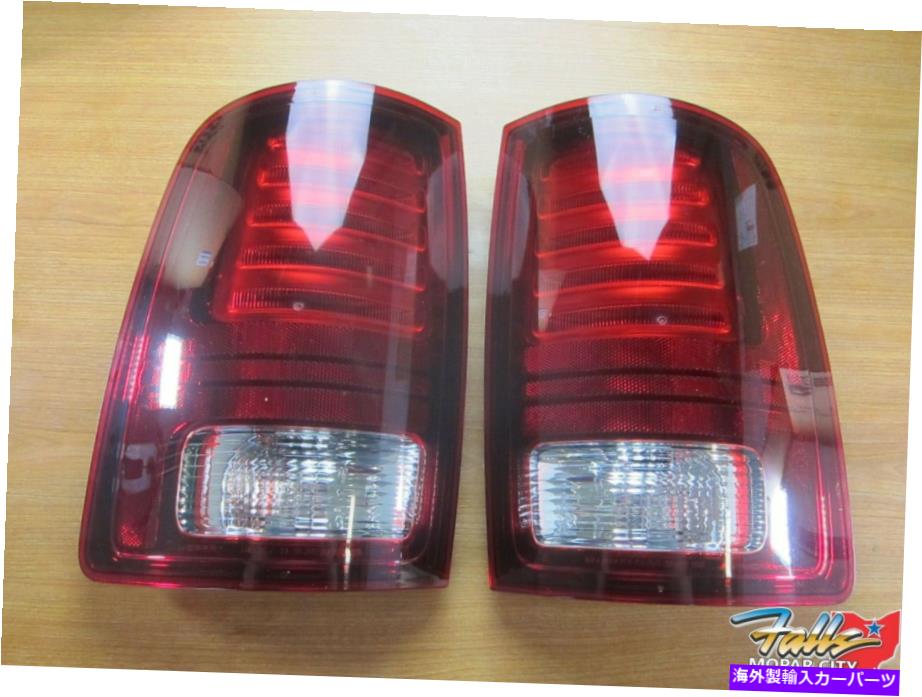 USテールライト 2013-2019 RAM 1500 2500 3500左右リアスポーツTaillight W / Black Bezel OEM 2013-2019 Ram 1500 2500 3500 Left & Right Rear Sport Taillight W/Black Bezel OEM【並行輸入品】
