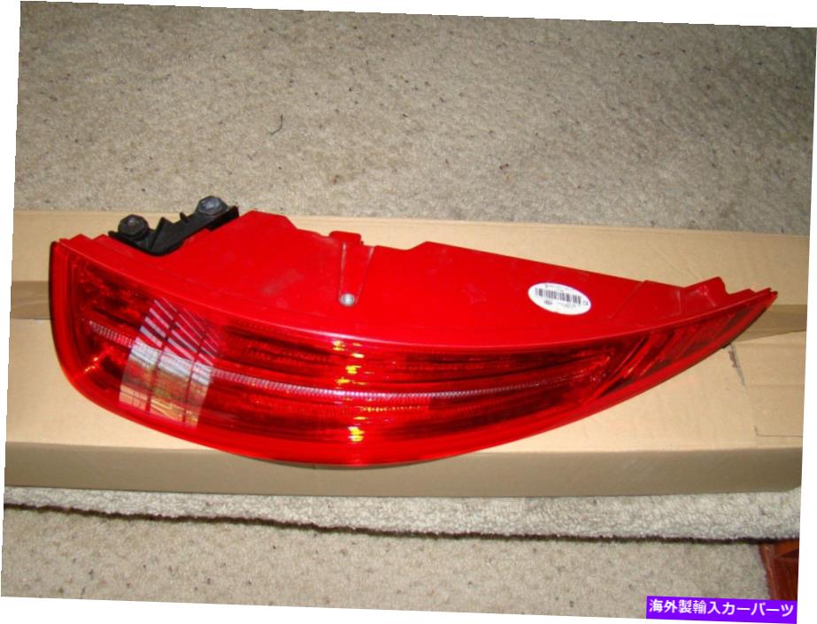 USテールライト ポルシェ911-991 GT3 OEMファクトリーオリジナル機器右側Taillightアセンブリ PORSCHE 911-991 GT3 OEM FACTORY ORIGINAL EQUIPMENT RIGHT SIDE TAILLIGHT ASSEMBLY【並行輸入品】