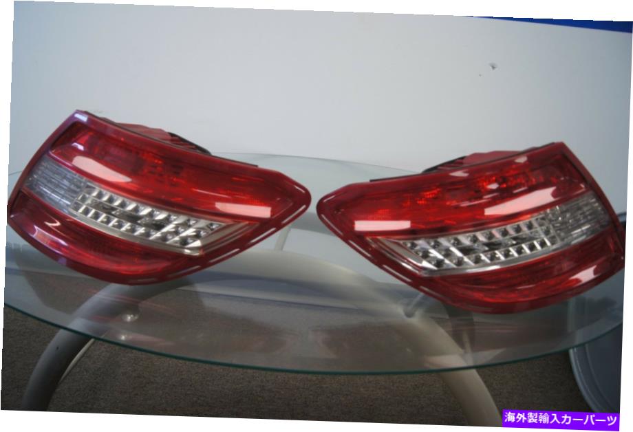 USテールライト 2008-2011メルセデスC300 C350 C63テールライトLED左右 2008-2011 MERCEDES C300 C350 C63 TAIL LIGHTS LED RIGHT & LEFT【並行輸入品】