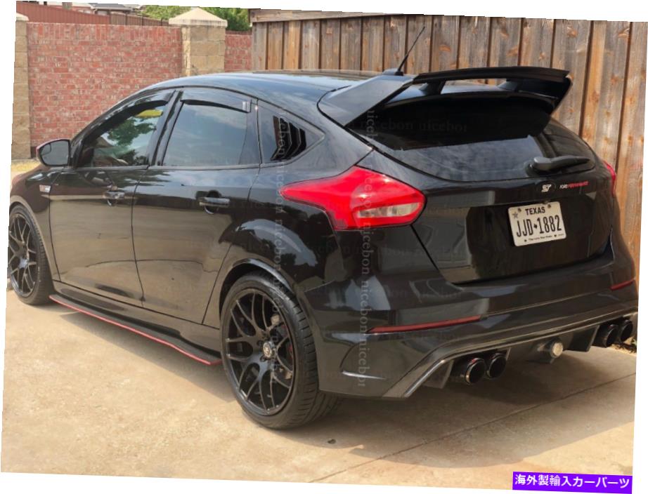 内装パーツ フォームフォーカスセントRS MK3ハッチバック2 PC光沢のある黒い窓サイドルーバーベント fit for Ford Focus ST RS MK3 Hatchback 2PC shiny black Window Side Louvers Vent【並行輸入品】