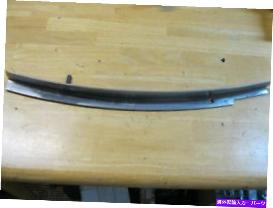 ガラス フェラーリ550,575 RH-FRTドアグラスガイド、パート＃63579500 Ferrari 550,575 RH-Frt Door Glass Guid, Part # 63579500【並行輸入品】