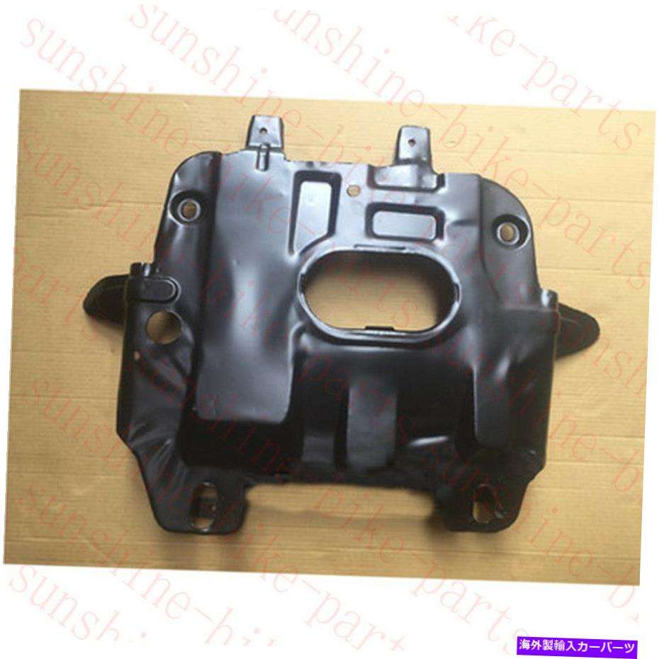 マッドガード トヨタプラドLC120 2003-09車の中央のエンジンスプラッシュシールドマッドガード 1x For Toyota Prado LC120 2003-09 Car Middle Under Engine Splash Shield Mudguard【並行輸入品】