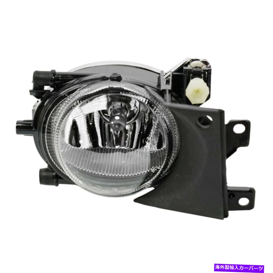 フォグライト 新しいフォグライトランプパッセンジャー右側525 540 530 RHハンドBMW 525i BM2593117 New Fog Light Lamp Passenger Right Side 525 540 530 RH Hand BMW 525i BM2593117【並行輸入品】