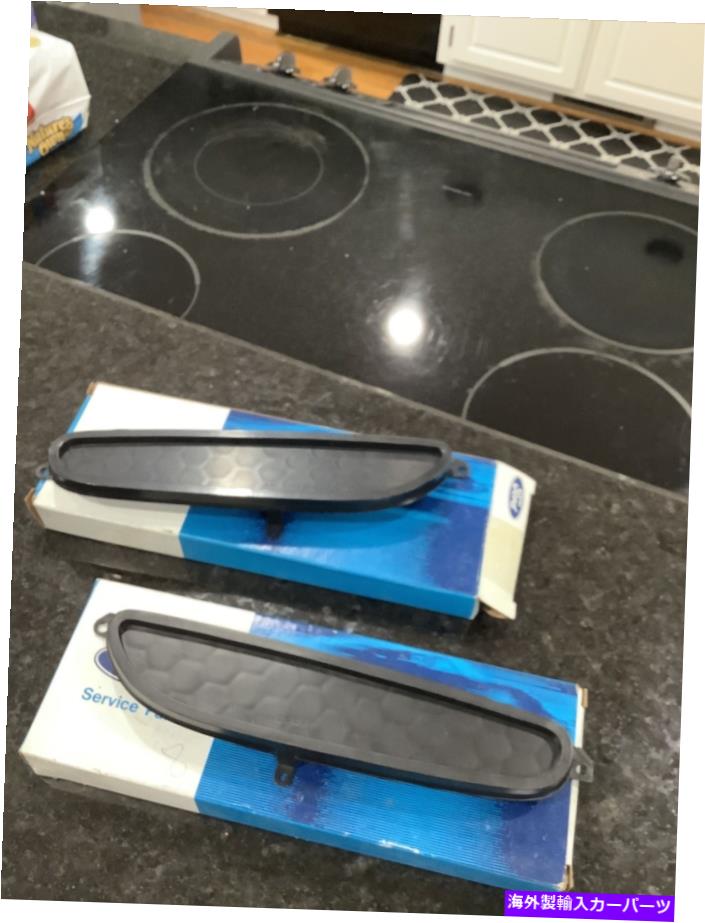 フードベントトリム Nos 1971-1973 Mustang NASA HOOD SCOOP INSETS LH RH nos 1971-1973 mustang nasa hood scoop inserts LH RH【並行輸入品】