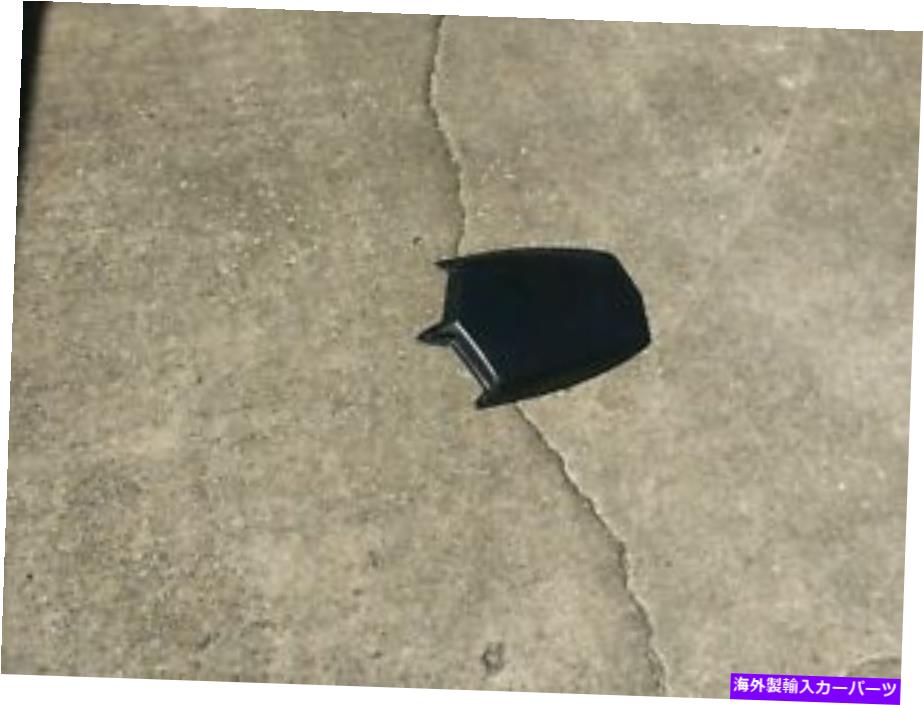 フードベントトリム Auto Hoodのプラスチックフードスクープには、取り付けに接着テープがあります。 Plastic hood scoop for any auto hood has adhesive tape on mounting.【並行輸入品】