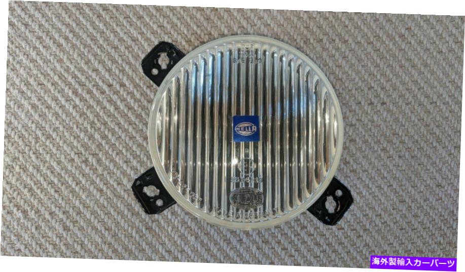 フォグライト フォルクスワーゲンMK1ゴルフGTIカブリオレットグリルフォグドライビングライト。 nos。ヘラ Volkswagen MK1 Golf GTI Cabriolet Grille Fog Driving Light. NOS. HELLA【並行輸入品】