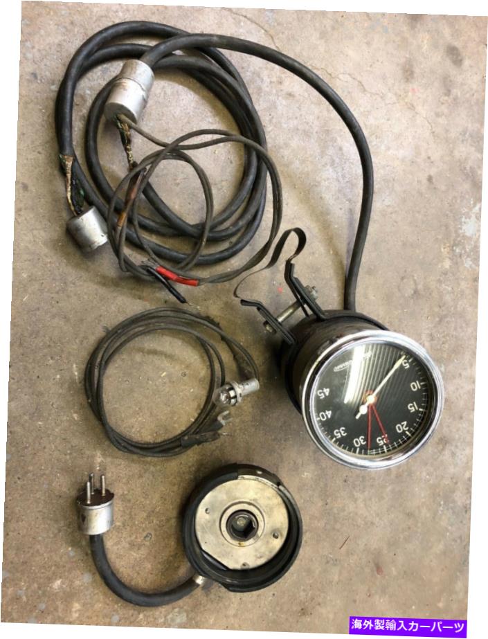 タコメーター スチュワートワーナーカーブドガラスタコメーター6ボルトはnosかもしれません Stewart Warner curved glass tachometer 6 volt may be NOS【並行輸入品】