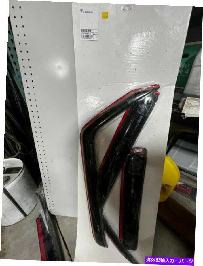 バグシールド 2007年から2018年のJeep Wrangler（JK）の4PC In-Channel AVS Ventvisor 4PC In-Channel AVS VentVisor for 2007-2018 Jeep Wrangler (JK)【並行輸入品】
