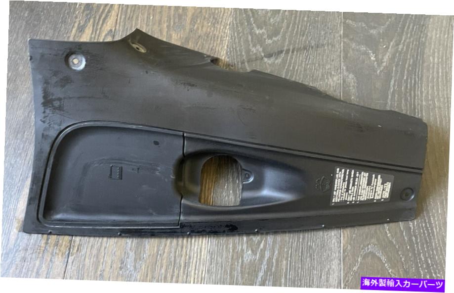 エンジンカバー 2003-2010ポルシェカイエン右エンジンベイカバーOEM 7L5.806.584 2003-2010 Porsche Cayenne Right Engine Bay Cover OEM 7L5.806.584【並行輸入品】