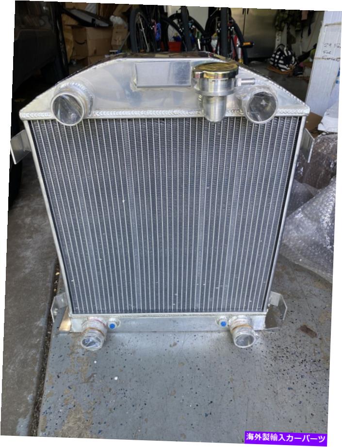 Radiator 28-29フォードモデルフラットヘッドのラジエーター 28-29 Ford Model A Radiator for flathead【並行輸入品】