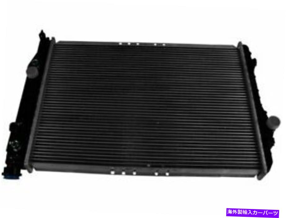 Radiator 93-02シボレーポンティアックカマロファイアバード3.4L V6 3.8L 5.7L V8 VQ94V3のラジエーター Radiator For 93-02 Chevy Pontiac Camaro Firebird 3.4L V6 3.8L 5.7L V8 VQ94V3【並行輸入品】