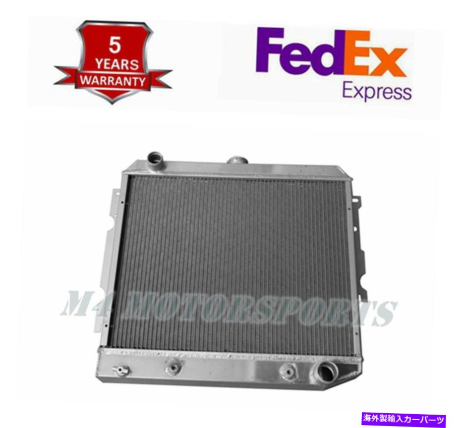 Radiator 68-74ダッジコロネット/チャレンジャー/プリマスバラクーダスモールブロックの3ROWラジエーター 3Row Radiator For 68-74 Dodge Coronet/Challenger/Plymouth Barracuda Small Block【並行輸入品】
