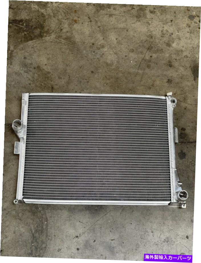 Radiator BMW 323i 325i 328i 330iマニュアルE46 Z4 3.0のラジエーター2列アルミニウムレース Radiator 2 Row Aluminum Racing for BMW 323i 325i 328i 330i Manual E46 Z4 3.0【並行輸入品】