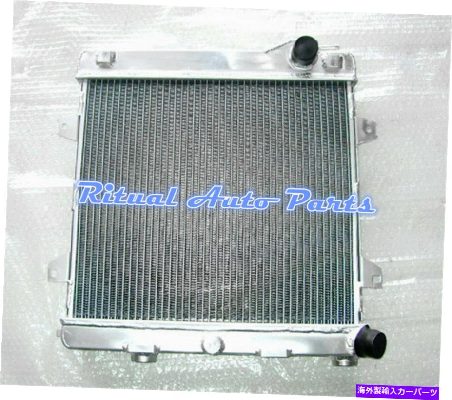 Radiator BMW E30 M3 2.3L 1986-1991＆320IS 1987-1993 MT 2列56mmのアルミニウムラジエーター Aluminum Radiator For BMW E30 M3 2.3L 1986-1991 & 320is 1987-1993 MT 2 Rows 56MM【並行輸入品】