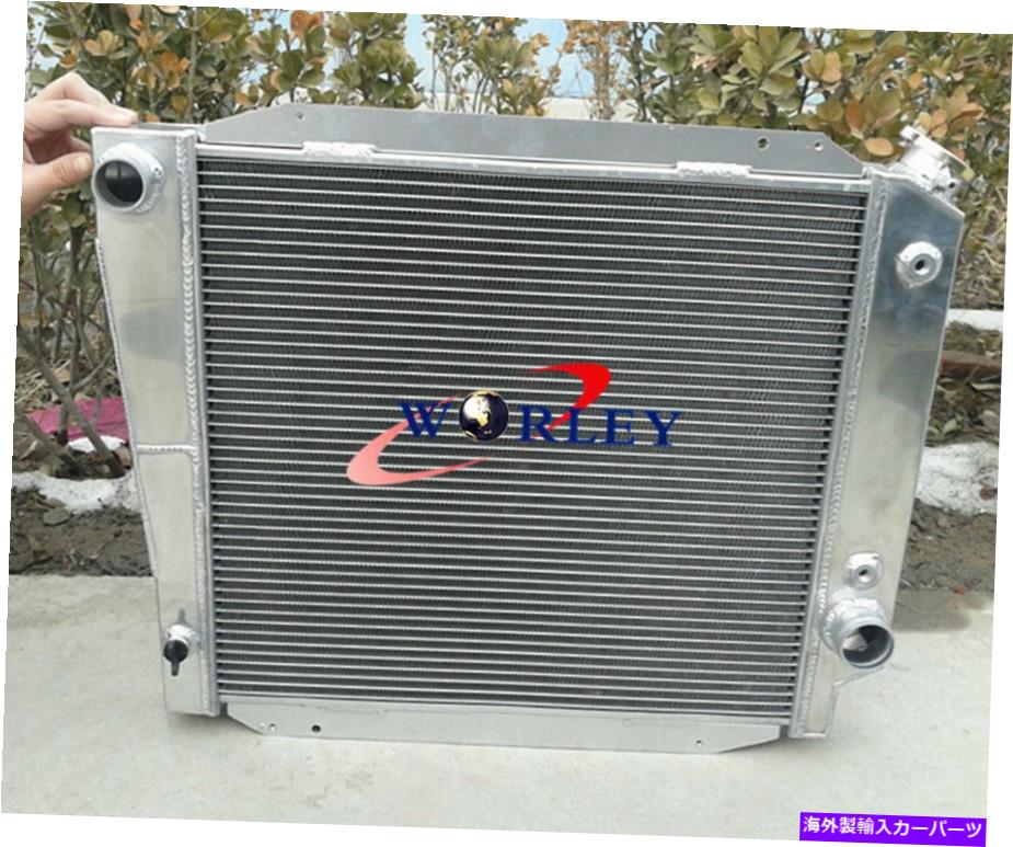 Radiator 1966-1977の3列アルミニウムラジエーターフォードブロンコ289/302 5.0l V8 67 68 69 AT/MT 3 ROW Aluminum Radiator for 1966-1977 FORD BRONCO 289/302 5.0L V8 67 68 69 AT/MT【並行輸入品】