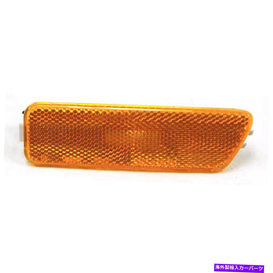 サイドマーカー 交換用ドライバー側のフロントマーカーライトレンズ/ハウジング Replacement Driver Side Front Marker Light Lens/Housing【並行輸入品】