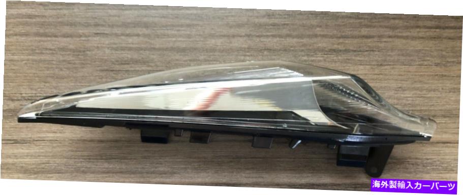 サイドマーカー Porsche Cayenne P/ N：95863110210クリアサイドマーカーライト（右）W/アンバー電球 PORSCHE CAYENNE P/N: 95863110210 CLEAR SIDE MARKER LIGHT (RIGHT) W/ AMBER BULB【並行輸入品】