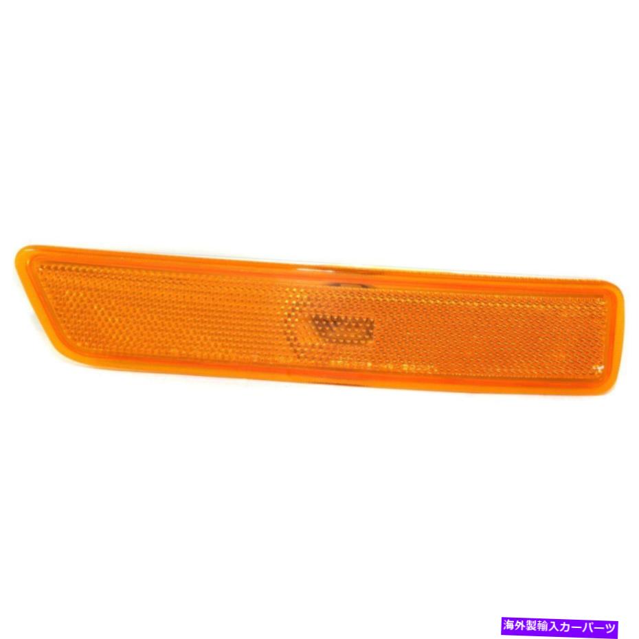 サイドマーカー 2002年から2010年のサイドマーカーマーキュリーマウンテニア付き球根（s）フロント、右 Side Marker For 2002-2010 Mercury Mountaineer w/ Bulb(s) Front, Right【並行輸入品】