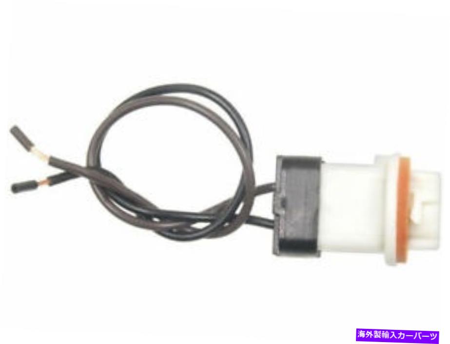 サイドマーカー 57NV13Fサイドマーカーライトソケットフィット1991-2001フォードエクスプローラー 57NV13F Side Marker Light Socket Fits 1991-2001 Ford Explorer【並行輸入品】