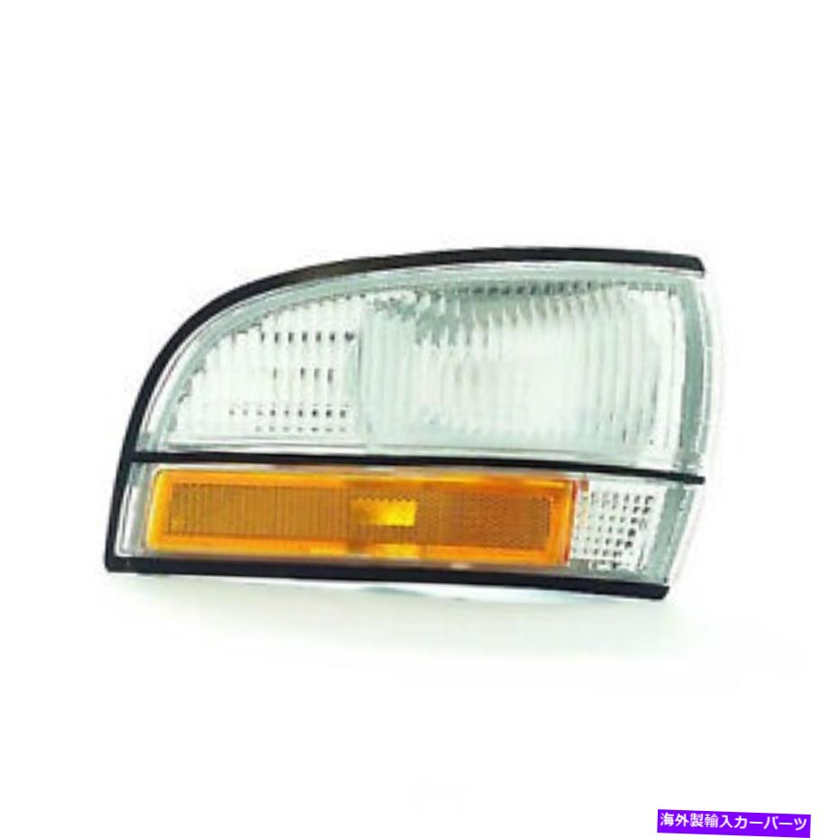 サイドマーカー サイドマーカー光価値ラインフロント右LKQ Corp GM2551147V Side Marker Light-Value Line Front Right LKQ CORP GM2551147V【並行輸入品】