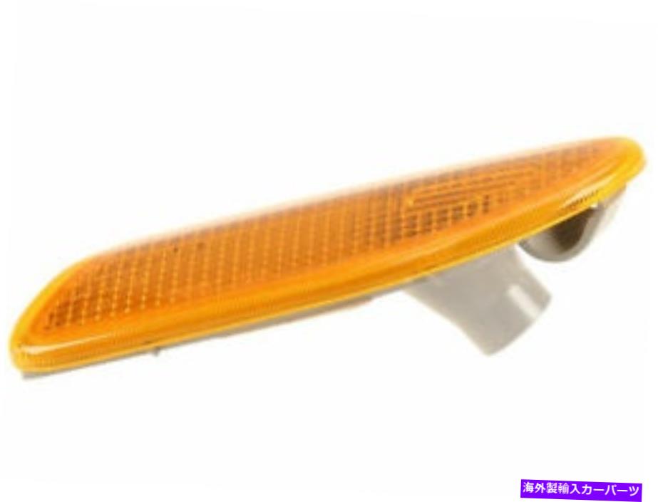 サイドマーカー フロント左ヘラサイドマーカーアセンブリメルセデスC320 2001-2005 77VVFDに適合する Front Left Hella Side Marker Assembly fits Mercedes C320 2001-2005 77VVFD【並行輸入品】