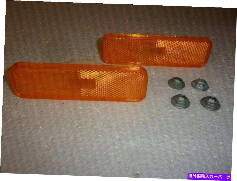 サイドマーカー フロントサイドマーカーレンズペアWナット1982-1987エルカミノマリブOP1001.1321 FRONT SIDE MARKER LENS PAIR W NUTS 1982 - 1987 El Camino MALIBU OP1001.1321【並行輸入品】