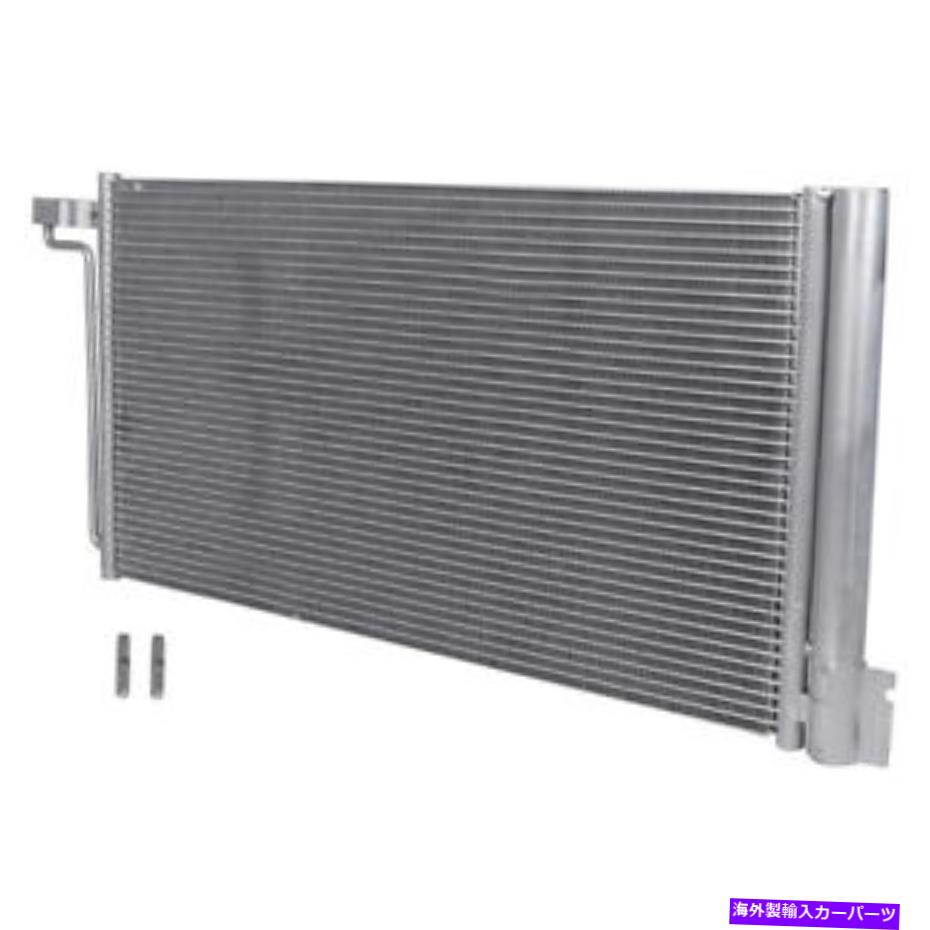 コンデンサー 2015-2018 Ford Focus 4914のフロントシルバーアルミニウムコアコンデンサー Front Silver Aluminum Core Condenser For 2015-2018 Ford Focus 4914【並行輸入品】