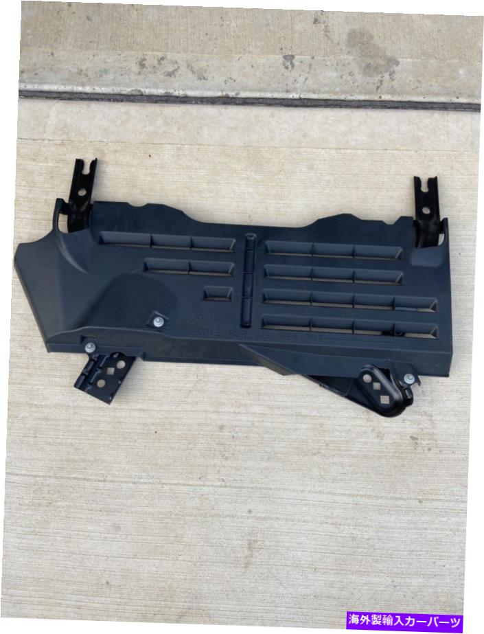 エンジンカバー ラジエーター/エンジンスプラッシュシールドカバーBR336C038 OEMの下のフォードマスタング FORD Mustang Under Radiator/Engine-Splash Shield Cover BR336C038 OEM【並行輸入品】