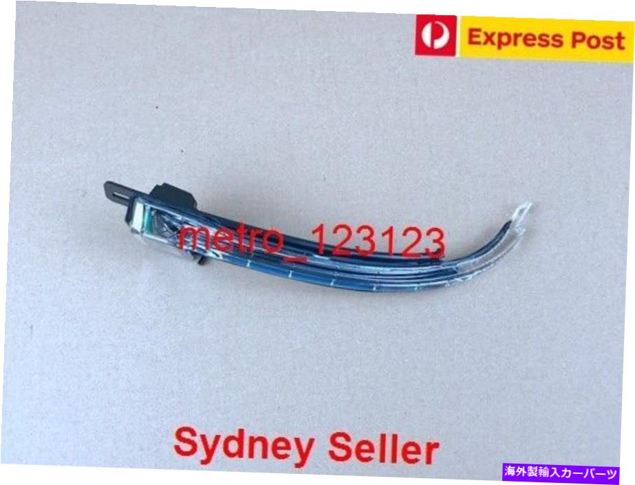 USミラー 右ドライバーサイドアウディA8 2008-2010ミラーインジケーターブリンカー RIGHT DRIVER SIDE AUDI A8 2008 - 2010 MIRROR INDICATOR BLINKER【並行輸入品】
