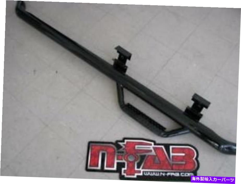 Nerf Bar 09-17ダッジRAM 1500/2500/3500の通常のキャブのn-fab nerfステップキャブの長さ N-FAB Nerf Step Cab Length For 09-17 Dodge Ram 1500/2500/3500 Regular Cab【並行輸入品】