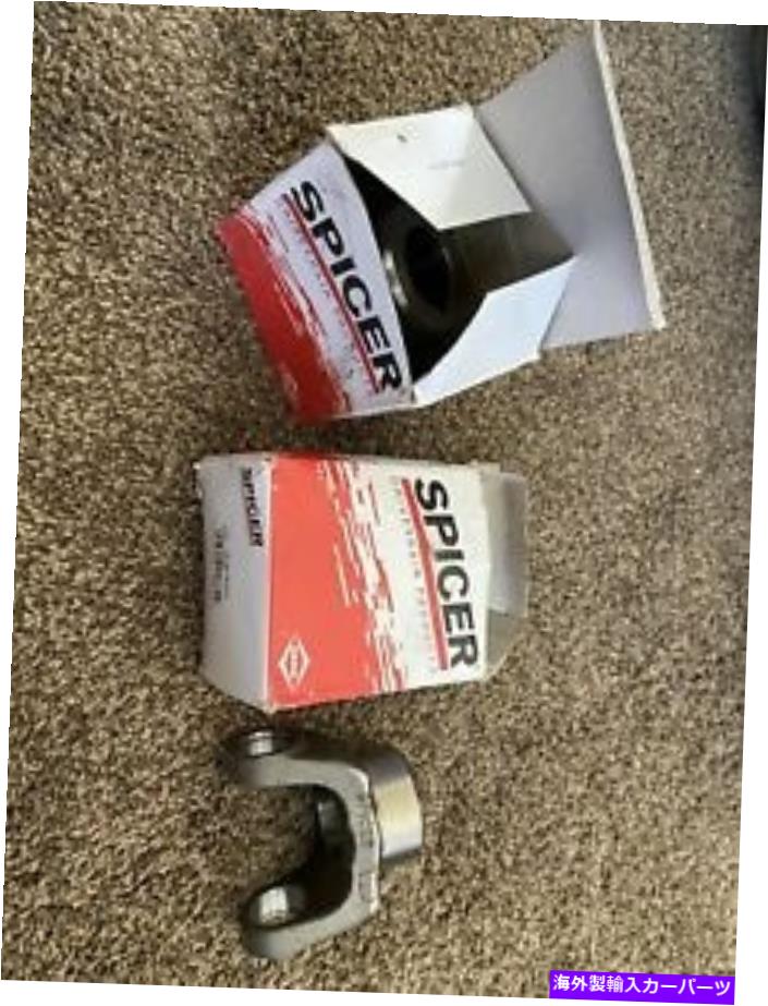 Driveshaft スパイサードライブシャフトエンドヨーク Spicer Driveshaft End Yoke【並行輸入品】