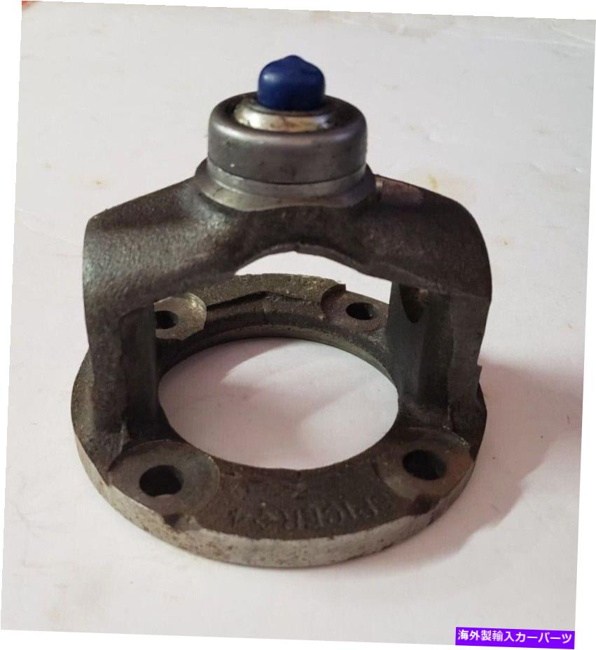 Driveshaft ドライブシャフトセンタリングソケットフランジヨークリア1966--77リンカーンコンチネンタル Driveshaft Centering Socket Flange Yoke Rear 1966--77 Lincoln Continental【並行輸入品】