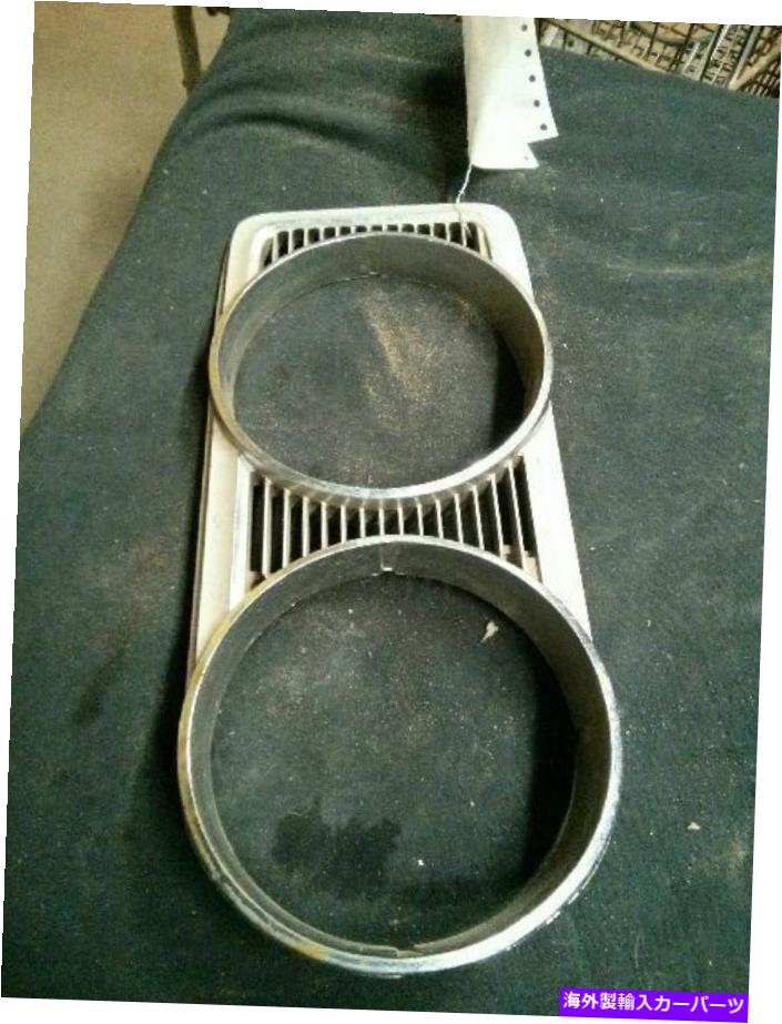 Headlight Covers 乗客右ヘッドライトドア/カバーニューポートフィット69クライスラー（RWD）60886 PASSENGER RIGHT HEADLIGHT DOOR/COVER NEWPORT FITS 69 CHRYSLER (RWD) 60886【並行輸入品】
