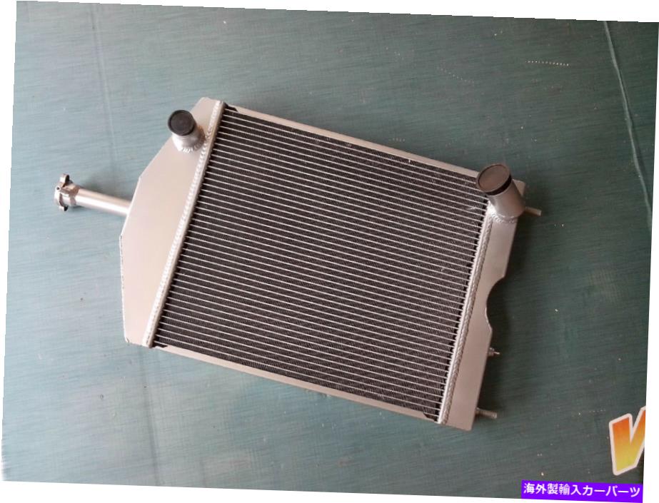 Radiator フォード8Nトラクターw/ 6シリンダーファンク変換カスタムアルミニウムラジエーター56mm 2row Ford 8N tractor w/ 6 cylinder Funk Conversion Custom Aluminum Radiator 56MM 2Row【並行輸入品】 69,333円