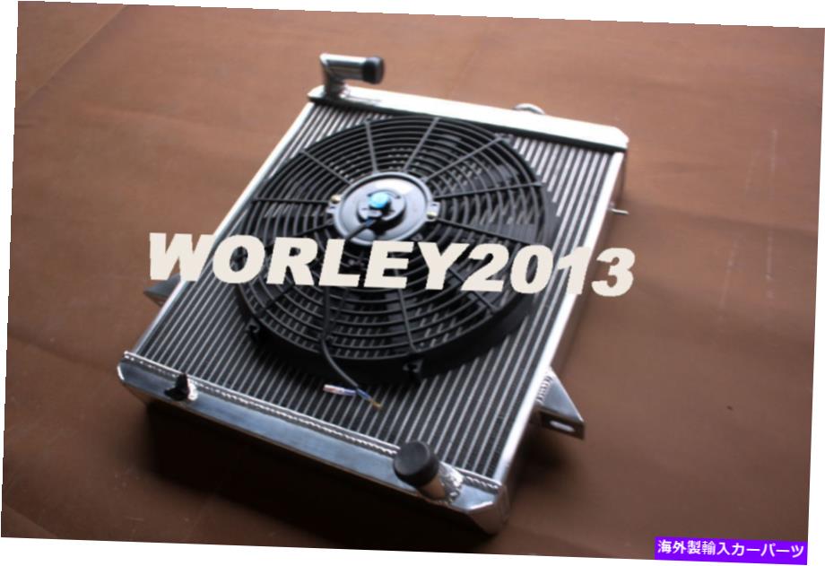 Radiator 3コアアルミニウムラジエーター + Triumph TR6 1975 1976のファン 3 core aluminum radiator + fan for Triumph TR6 1975 1976【並行輸入品】