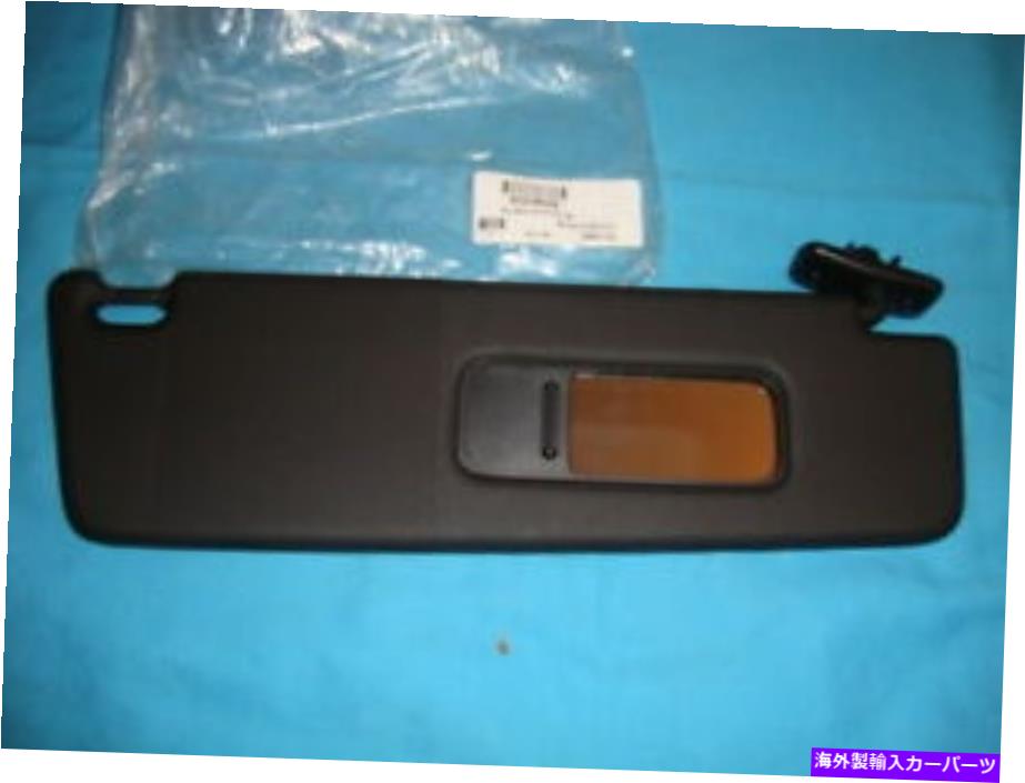 サンシェード シボレーカマロサンヴィザーサンシェードR/SパスブラックW/ミラー新しいOEM 92236029 CHEVROLET CAMARO SUNVISOR SUNSHADE R/S PASS BLACK W/MIRROR NEW OEM 92236029【並行輸入品】