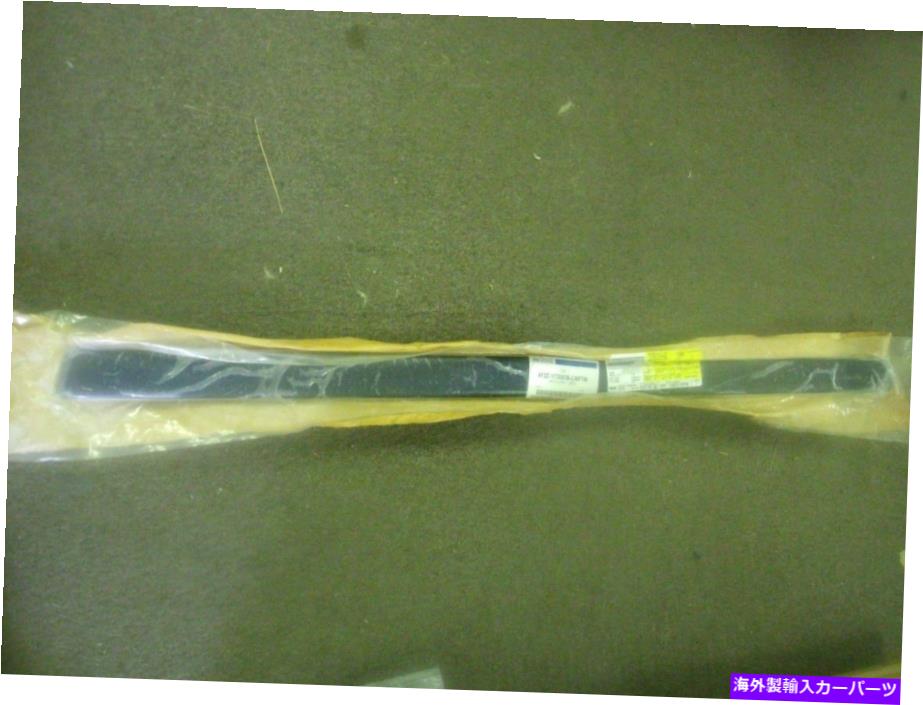 trim panel New OEM 2000 01 02 03 Ford WindstarインテリアトリムカバーパネルMed Parchment NEW OEM 2000 01 02 03 FORD WINDSTAR INTERIOR TRIM COVER PANEL MED PARCHMENT【並行輸入品】
