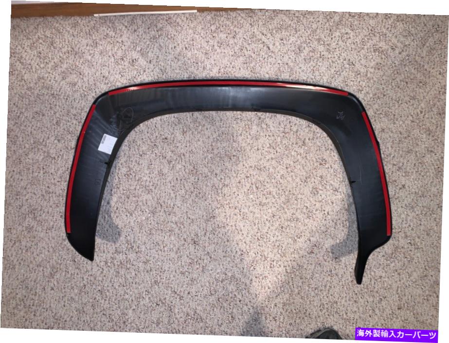 trim panel 新しいGM OEM左後部四半期パネルフレア01-02郊外 /ユーコンXL 10395706 NEW GM OEM LEFT REAR QUARTER PANEL Flare 01-02 SUBURBAN / YUKON XL 10395706【並行輸入品】 52,668円