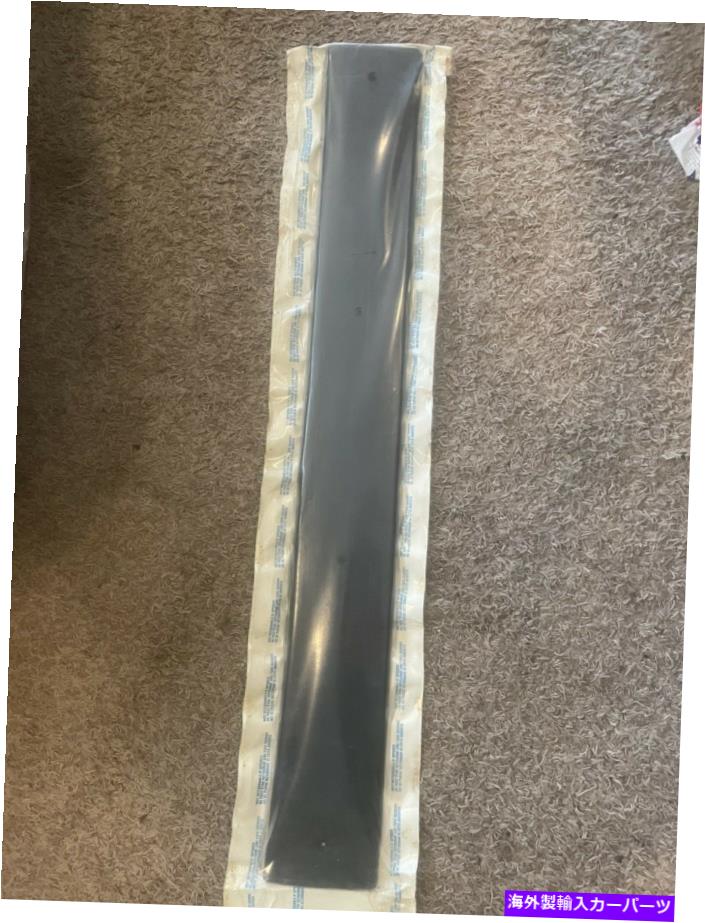 trim panel NOS 82-92カマロファイアバードトランスアムブラックヘッドライナートリムパネルZ28 IROC-Z 1LE TPI NOS 82-92 Camaro Firebird Trans Am Black Headliner Trim Panel Z28 Iroc-z 1le Tpi【並行輸入品】