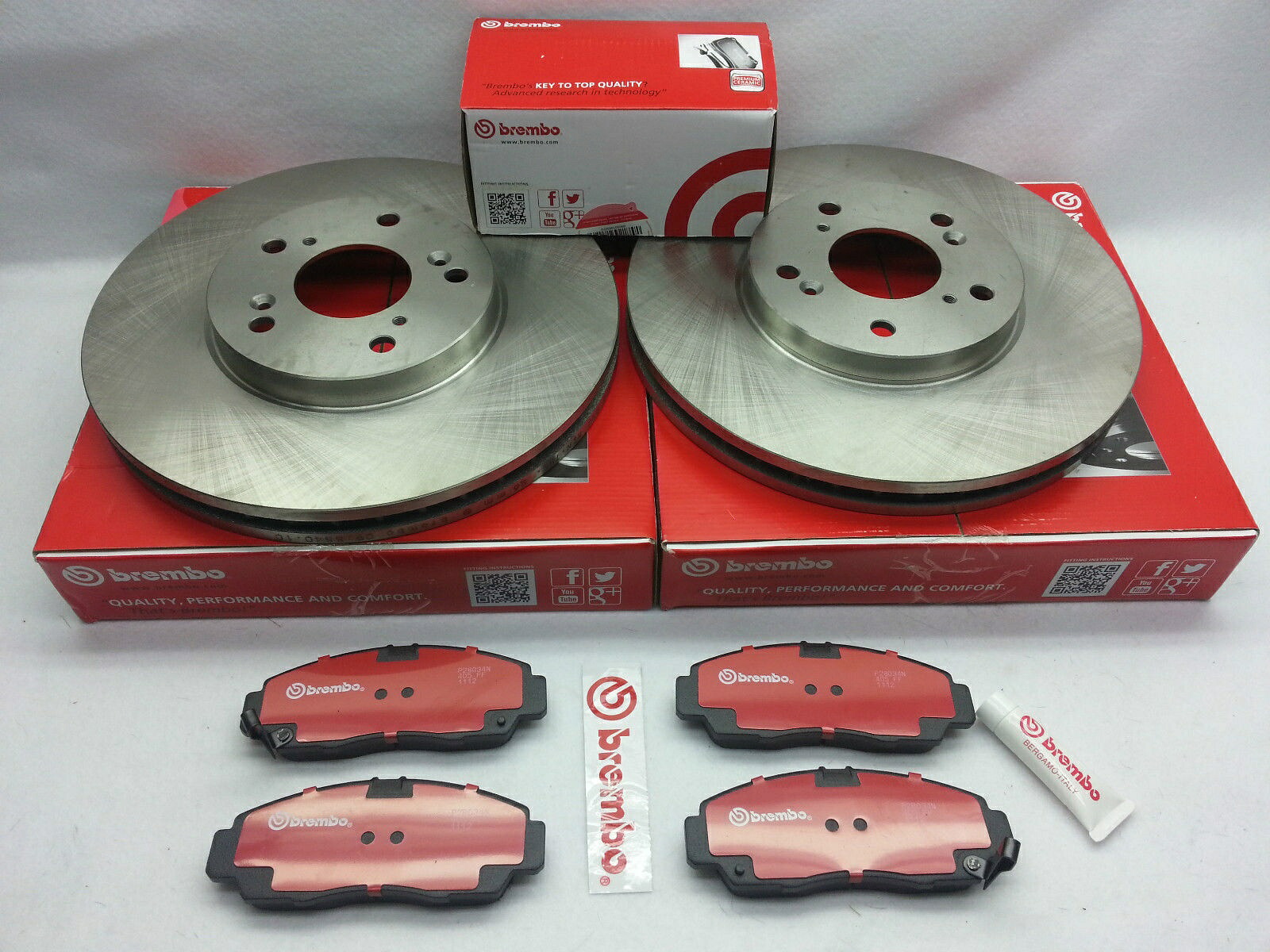 brake disc rotor BMW E92E93 335D 335I 335 -P06031N /09A59911用に設定されたブレンボフロントパッドとローターセット Brembo Front Pads & Rotors Set FOR BMW E92E93 335d 335i 335 - P06031N /09A59911【並行輸入品】 85,971円