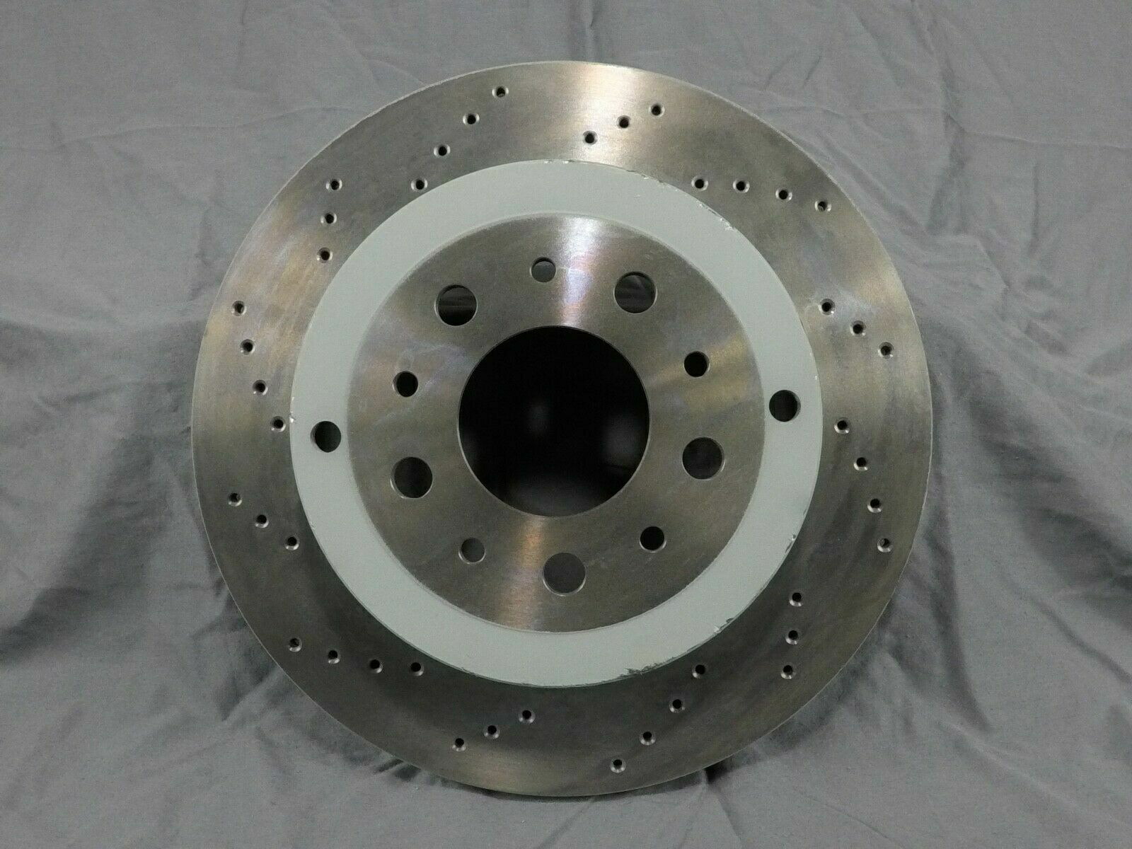 brake disc rotor 新しいOEM Maserati Drilled Sport Rear Brake Disk Coupe 192996 387210351 NEW OEM Maserati drilled sport rear brake disk COUPE 192996 387210351【並行輸入品】