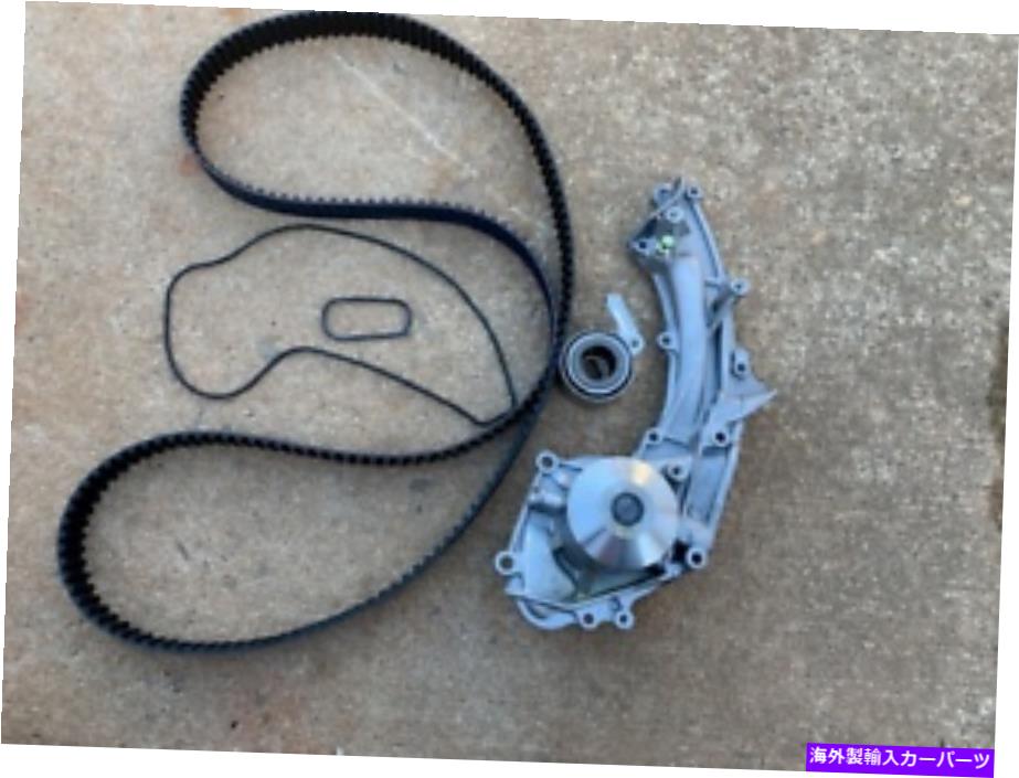 Water Pump ゲートTCKWP193Aウォーターポンプ付きエンジンタイミングベルトキット Gates TCKWP193A Engine Timing Belt Kit With Water Pump【並行輸入品】
