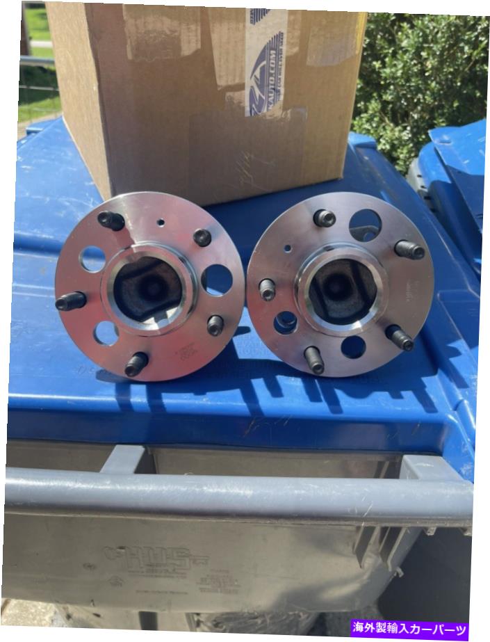 Wheel Hub Bearing 06-07モンテカルロリアムーグホイールベアリングとハブ（ペア） 06-07 Monte Carlo Rear MOOG Wheel Bearing and Hub(Pair)【並行輸入品】